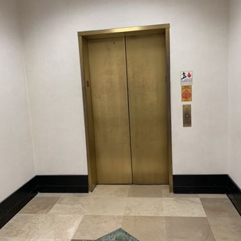 Dillard's - Dillard's elevator first floor sanford fl 11:21 am September 4 2023 - Department Stores Near Me - Sanford, Florida