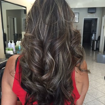 Luz Does An Amazing Job Highlights She Cares About Your Hair And
