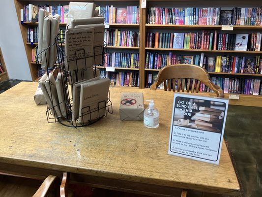 Left Bank Books by null