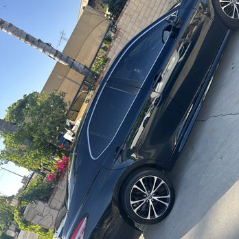 Sharp Auto Paint & Collision - Body Shops Near Me - Northridge, California