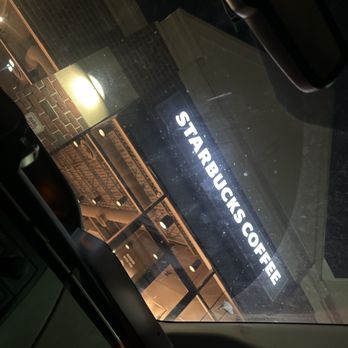 Starbucks - Coffee & Tea Near Me - Milwaukee, Wisconsin Starbucks - Coffee & Tea Near Me - Milwaukee, Wisconsin