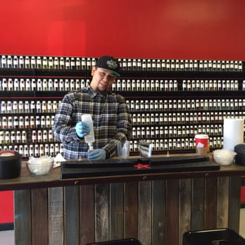 Red Star Vapor & Smoke - Vape Shops Near Me - Phoenix, Arizona