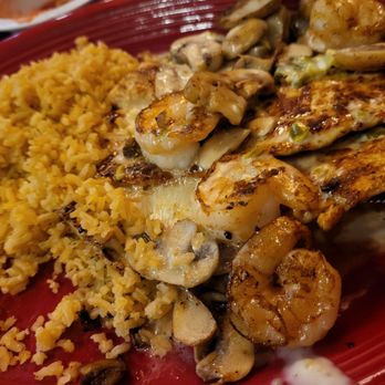 El Molcajete Mexican Restaurant - Pollo sabriso - Mexican Near Me - Buford, Georgia