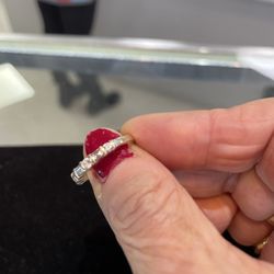 XIV Karats - Original ring in the store.