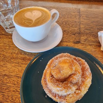 The Dutchess - Caffe Latte and Morning Bun - Cafes Near Me - Ojai, California