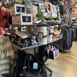 Hot Topic