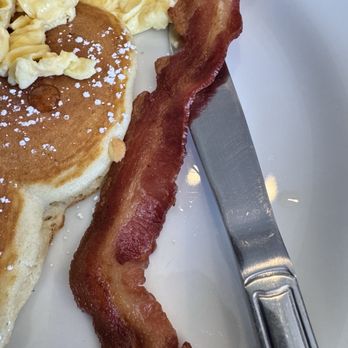 Aragon House Cafe - Bacon - Breakfast & Brunch Near Me - Bellflower, California