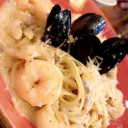Harwood House at Quinn’s - Seafood alfredo was not bad. But been coming here for years and this one was probably not the best alfredo