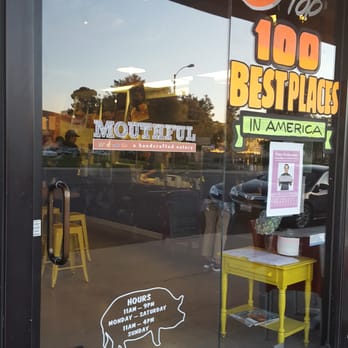 Mouthful Eatery - Front entrance - Sandwiches Near Me - Thousand Oaks, California