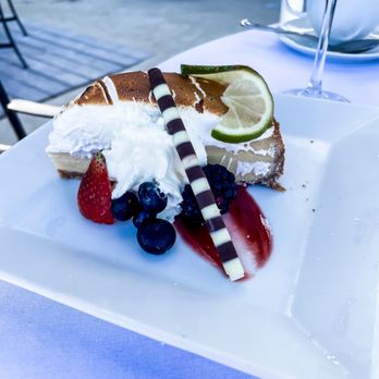 Latitudes - Sunset Key Cottages - Key lime pie dessert, yum! - Seafood Near Me - Key West, Florida Latitudes - Sunset Key Cottages - Key lime pie dessert, yum! - Seafood Near Me - Key West, Florida