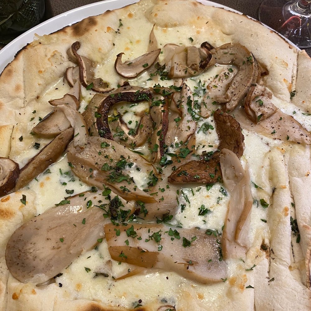 Da Giggetto - Funghi porcini pizza - Italian Near Me - Rome, RM Da Giggetto - Funghi porcini pizza - Italian Near Me - Rome, RM