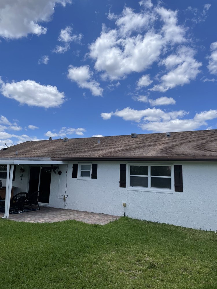 Slide of Glades Edge Roofing