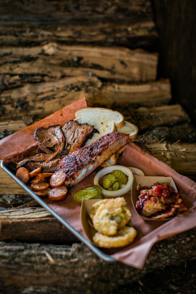 Doc's Ranch DOC’S BBQ - 85 Photos & 31 Reviews - 1277 E Lp 304, Crockett, Texas ...