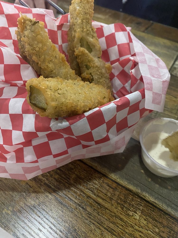 Food from Benchwarmers Sports Bar & Grill
