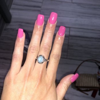 Palace Nails - Pretty in pink - Skin Care Near Me - Lafayette, Louisiana Palace Nails - Pretty in pink - Skin Care Near Me - Lafayette, Louisiana