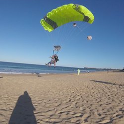 1300SKYDIVE Sunshine Coast - 1300SKYDIVE SUNSHINE C OAST - 100% Beach landings