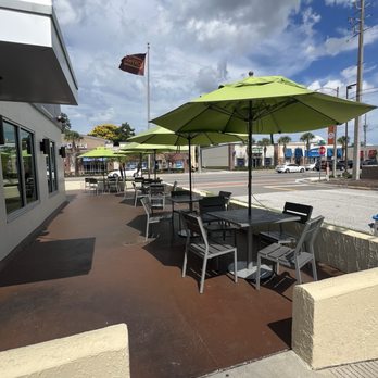 Pollo Campero - Outside seating - Chicken Shop Near Me - Orlando, Florida