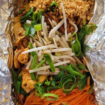 Aloha Thai Fusion - Chicken pad thai - Thai Near Me - Kahului, Hawaii Aloha Thai Fusion - Chicken pad thai - Thai Near Me - Kahului, Hawaii