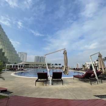 Okada Manila - The pool - Casinos Near Me - Parañaque City, NCR Okada Manila - The pool - Casinos Near Me - Parañaque City, NCR