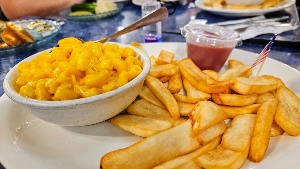 Harold's New York Deli