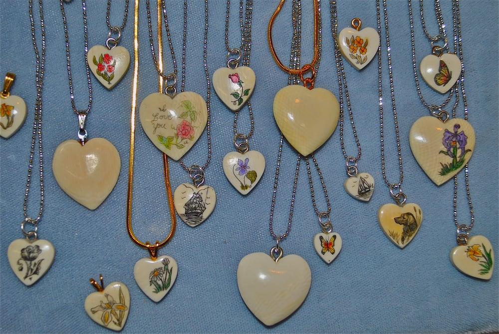 BLACK WHALE GALLERY Updated September 2024 15 Photos 493 Main St