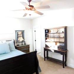 Hutton Farms - Lots of natural light!