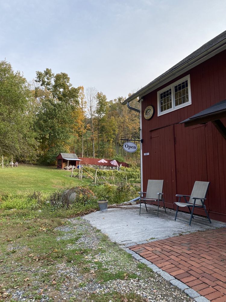 WALKER ROAD VINEYARDS Updated September 2024 47 Photos & 45 Reviews