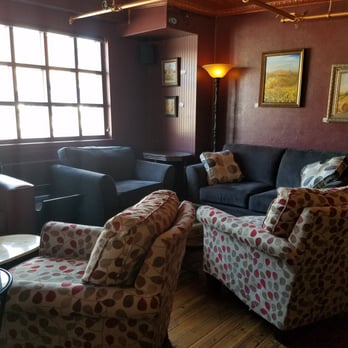 Sommeliers - Cush seating area! - Sommelier Services Near Me - Helena, Montana Sommeliers - Cush seating area! - Sommelier Services Near Me - Helena, Montana