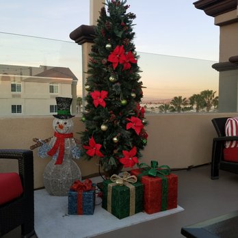 Peacock Suites - Hotels Near Me - Anaheim, California