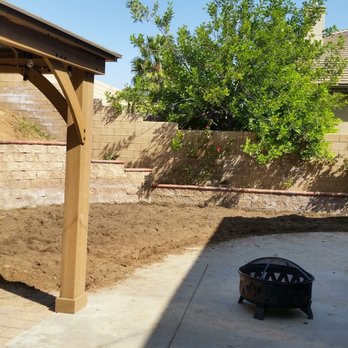 JD Maintenance & Landscaping - Preparar para poner pasto - Tree Services Near Me - Perris, California JD Maintenance & Landscaping - Preparar para poner pasto - Tree Services Near Me - Perris, California