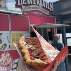 BeaverTails - Strawberry cheesecake