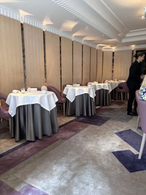 Restaurant Gordon Ramsay by null