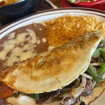 Jose Jalapenos - Steak fajita quesadilla - Mexican Near Me - Ashland, Missouri