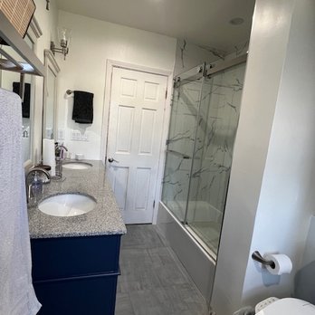 H&A My Design - Master bathroom after remodel - General Contractors Near Me - Canoga Park, California H&A My Design - Master bathroom after remodel - General Contractors Near Me - Canoga Park, California