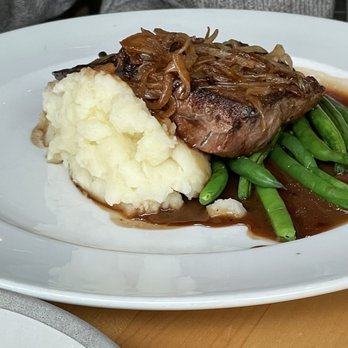 Paese - Fegato di Vitello - Italian Near Me - Toronto, Ontario