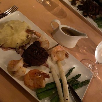 Hugo's Cellar - Petite Surf and Turf Aux Poivre - American Near Me - Las Vegas, Nevada Hugo's Cellar - Petite Surf and Turf Aux Poivre - American Near Me - Las Vegas, Nevada
