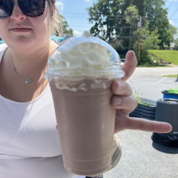Legen-Dairy Whip - Chocolate Milkshake - Ice Cream & Frozen Yogurt Near Me - Bethel, Ohio Legen-Dairy Whip - Chocolate Milkshake - Ice Cream & Frozen Yogurt Near Me - Bethel, Ohio