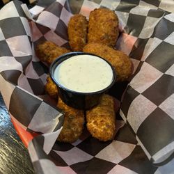 Ummie's - Jalapeño poppers