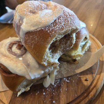 YOT Bar & Kitchen - Cinnamon rolls - New American Near Me - Fort Lauderdale, Florida YOT Bar & Kitchen - Cinnamon rolls - New American Near Me - Fort Lauderdale, Florida