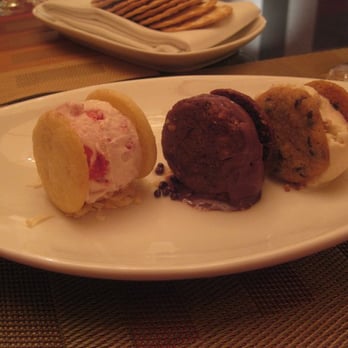 Level III Restaurant - Ice Cream Sandwich Trio - Lounges Near Me - San Francisco, California Level III Restaurant - Ice Cream Sandwich Trio - Lounges Near Me - San Francisco, California