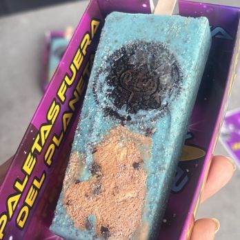 Paleta Planeta - Cookie Monster - Paleta - Desserts Near Me - San Jose, California Paleta Planeta - Cookie Monster - Paleta - Desserts Near Me - San Jose, California