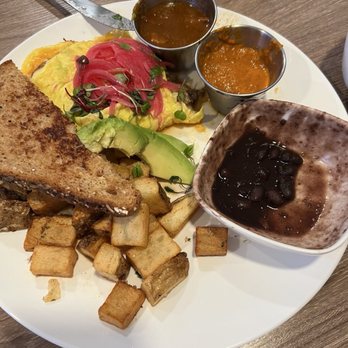 Rise & Dine Cuisine - Birria Omelette - Breakfast & Brunch Near Me - Westminster, California