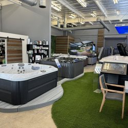 Aqua Paradise - Jacuzzi Hot Tubs - San Diego