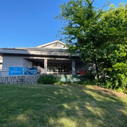 Sharon Lester Tennis Center at Piedmont Park - Tennis Center Entrance