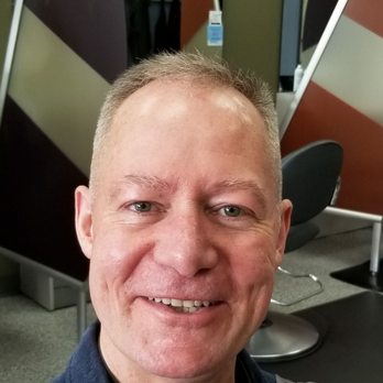 Great Clips - A pre-COVID 19 example - Hair Salons Near Me - Rohnert Park, California