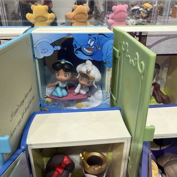 Pop Mart - Toy Stores Near Me - Santa Clara, California Pop Mart - Toy Stores Near Me - Santa Clara, California