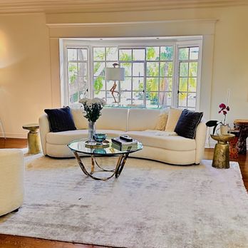 Joshua Jackson Designs - Formal living room staged - Home Staging Near Me - Beverly Hills, California Joshua Jackson Designs - Formal living room staged - Home Staging Near Me - Beverly Hills, California