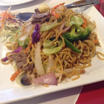 Jasmine Thai Restaurant, Palmdale - Beef chow mien. - Thai Near Me - Palmdale, California