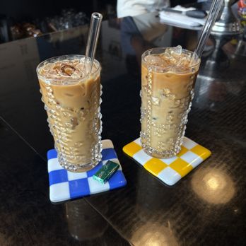 Mnemonic Coffee - Iced peppermint latte (left) and iced vanilla latte (right) - Coffee & Tea Near Me - San Diego, California Mnemonic Coffee - Iced peppermint latte (left) and iced vanilla latte (right) - Coffee & Tea Near Me - San Diego, California