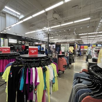 SKECHERS Warehouse Outlet - Clothes - Shoe Stores Near Me - Gardena, California